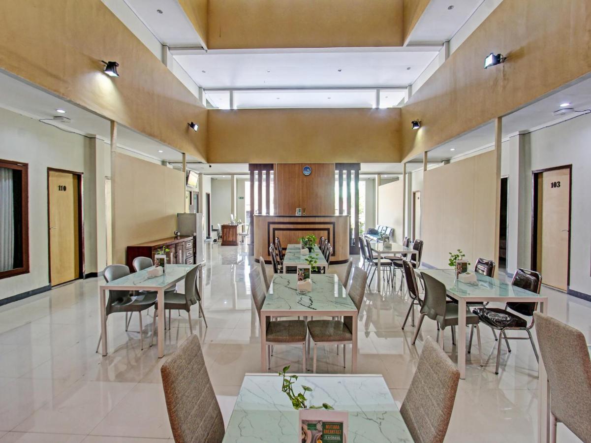Oyo 91617 Hotel Mutiara Lombok Exterior foto