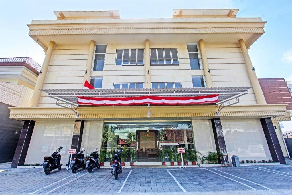 Oyo 91617 Hotel Mutiara Lombok Exterior foto